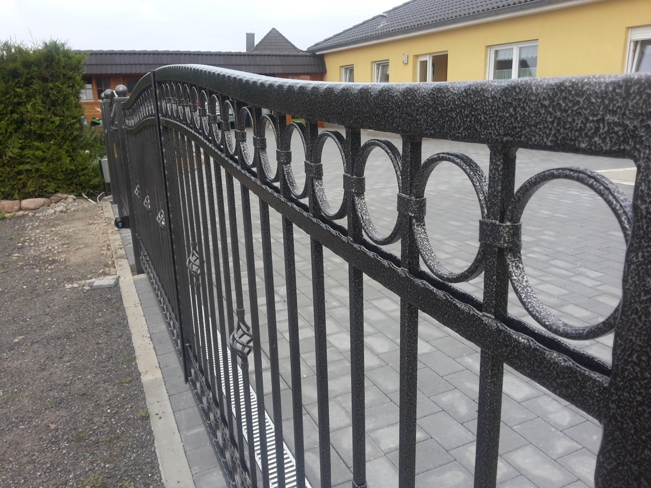 flugel material